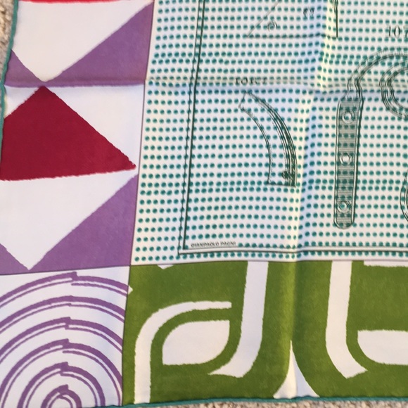 NWT AUTH Hermès 100% Washed Silk Scarf, 90 cm - Picture 4 of 8